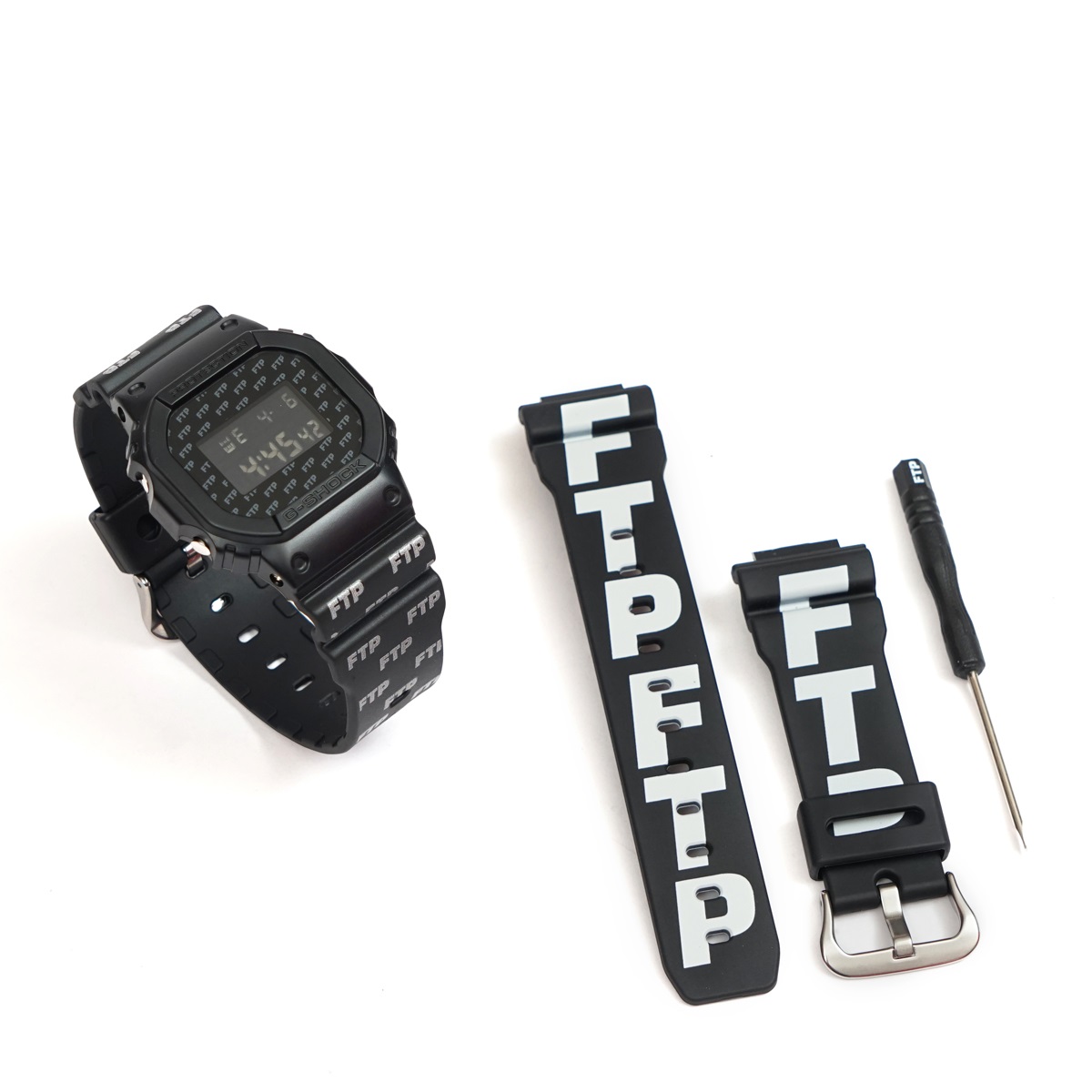 FTP CASIO G-SHOCK DW5600 専用ハードケース付-