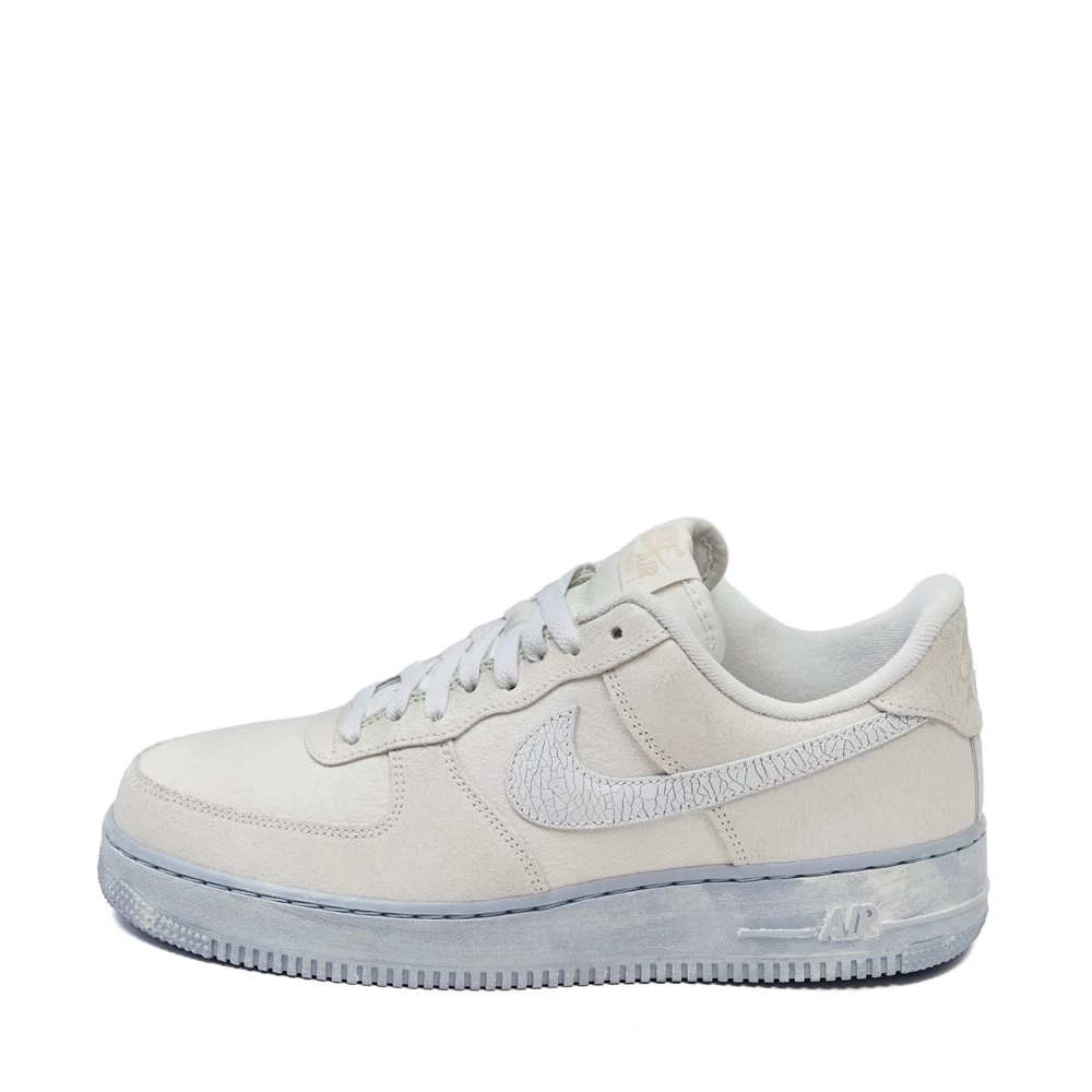 Air Force 1 '07 LV8 EMB